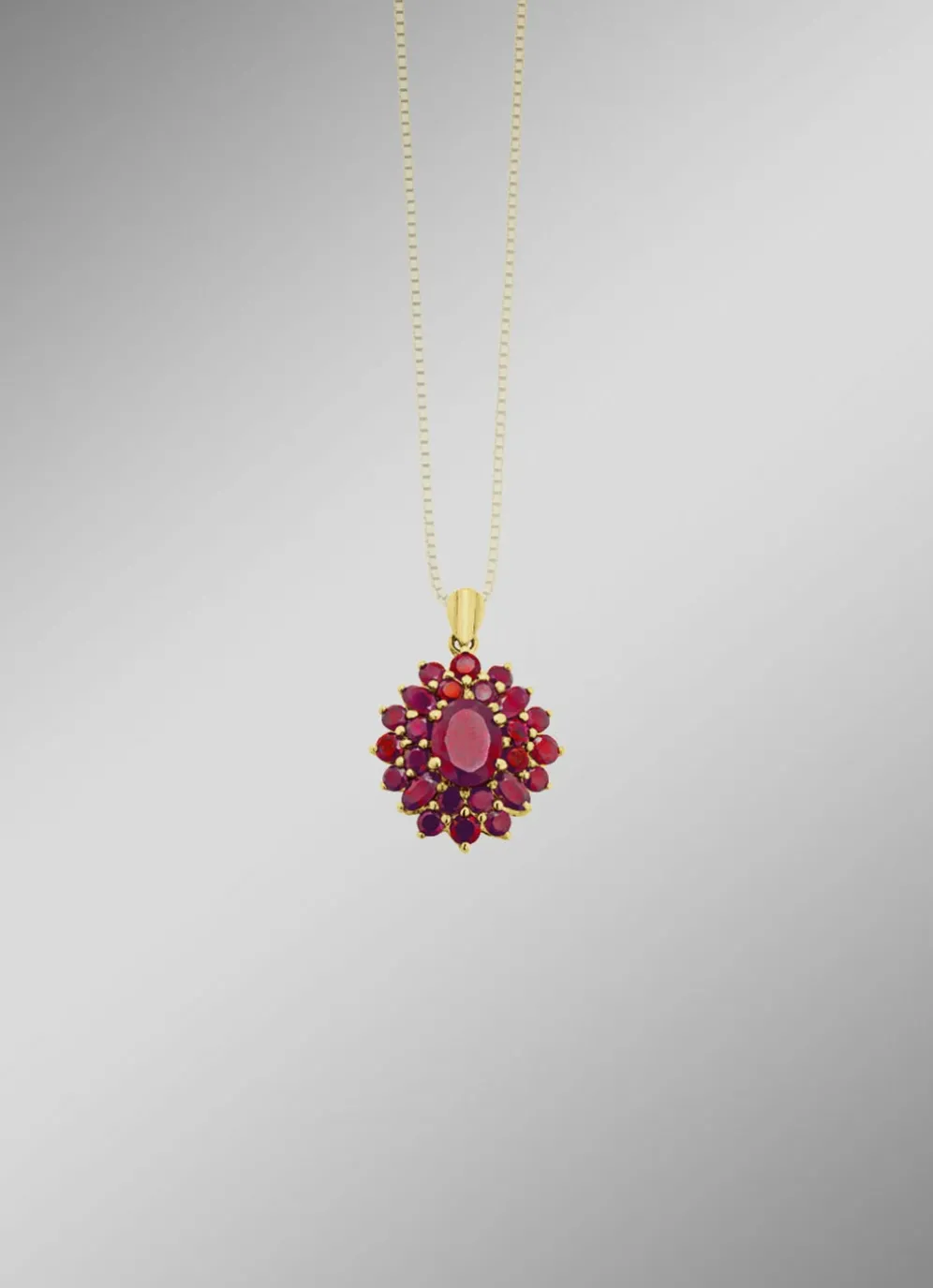 Anhänger mit echtem Granat