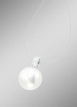 Anhänger mit Süßwasser-Zuchtperle und Brillanten