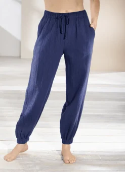 Atmungsaktive Hose von Laurina