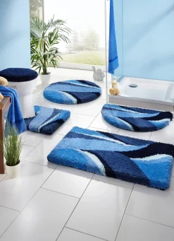 Badgarnitur mit rutschhemmend beschichteter Rückseite