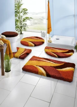 Badgarnitur mit rutschhemmend beschichteter Rückseite