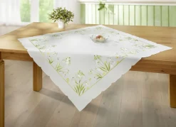 Bestickte Tisch- und Raumdekoration mit Schneeglöckchen-Dessin