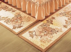 Bettumrandung mit beschichteter Rückseite