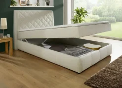 Boxspringbett mit Bettkasten und Topper