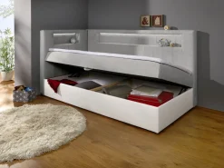 Boxspringbett mit integrierter LED-Beleuchtung