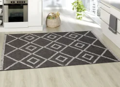 Brücken und Teppiche im natürlichen Sisal-Look