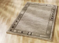 Brücken und Teppiche in bewährter Qualität