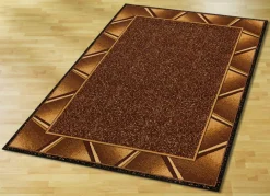 Brücken und Teppiche mit ansprechender Bordüre