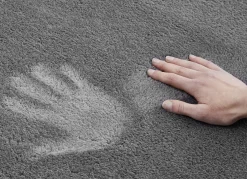 Brücken und Teppiche mit Anti-Rutschbeschichtung