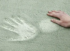 Brücken und Teppiche mit Anti-Rutschbeschichtung