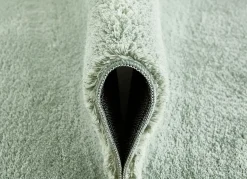 Brücken und Teppiche mit Anti-Rutschbeschichtung