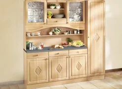 Buffetschrank mit profilierter Front