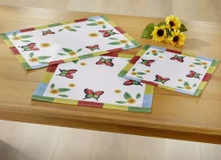 Bunte Tisch- und Raumdekoration