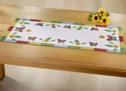 Bunte Tisch- und Raumdekoration