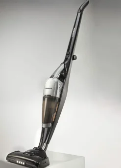 Carrera High-Performance Akku-Stielsauger