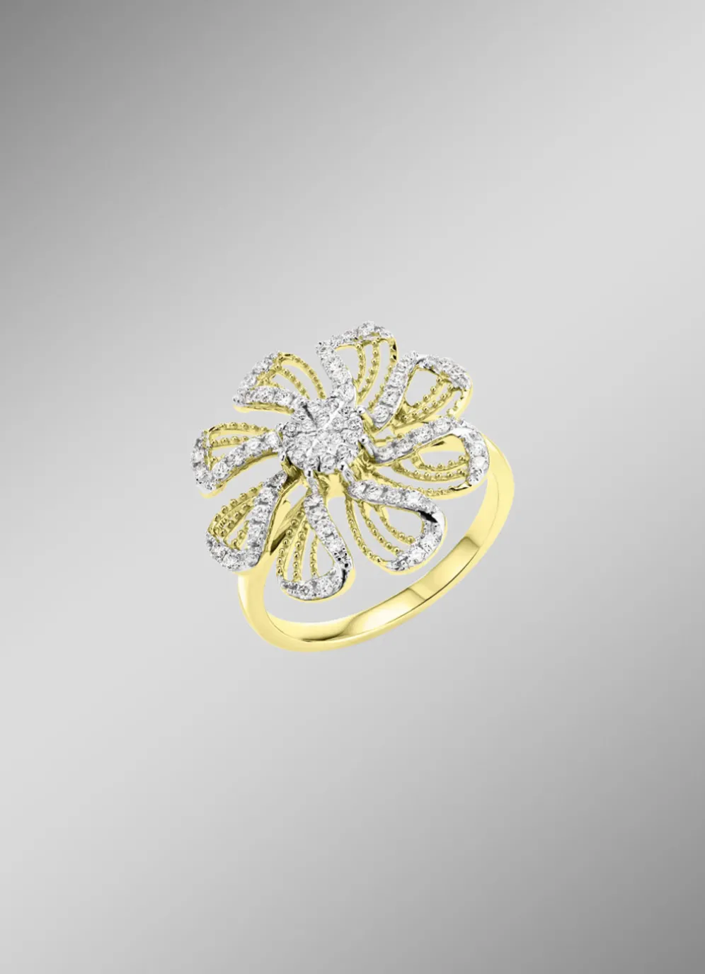 Damenring im Blumendesign