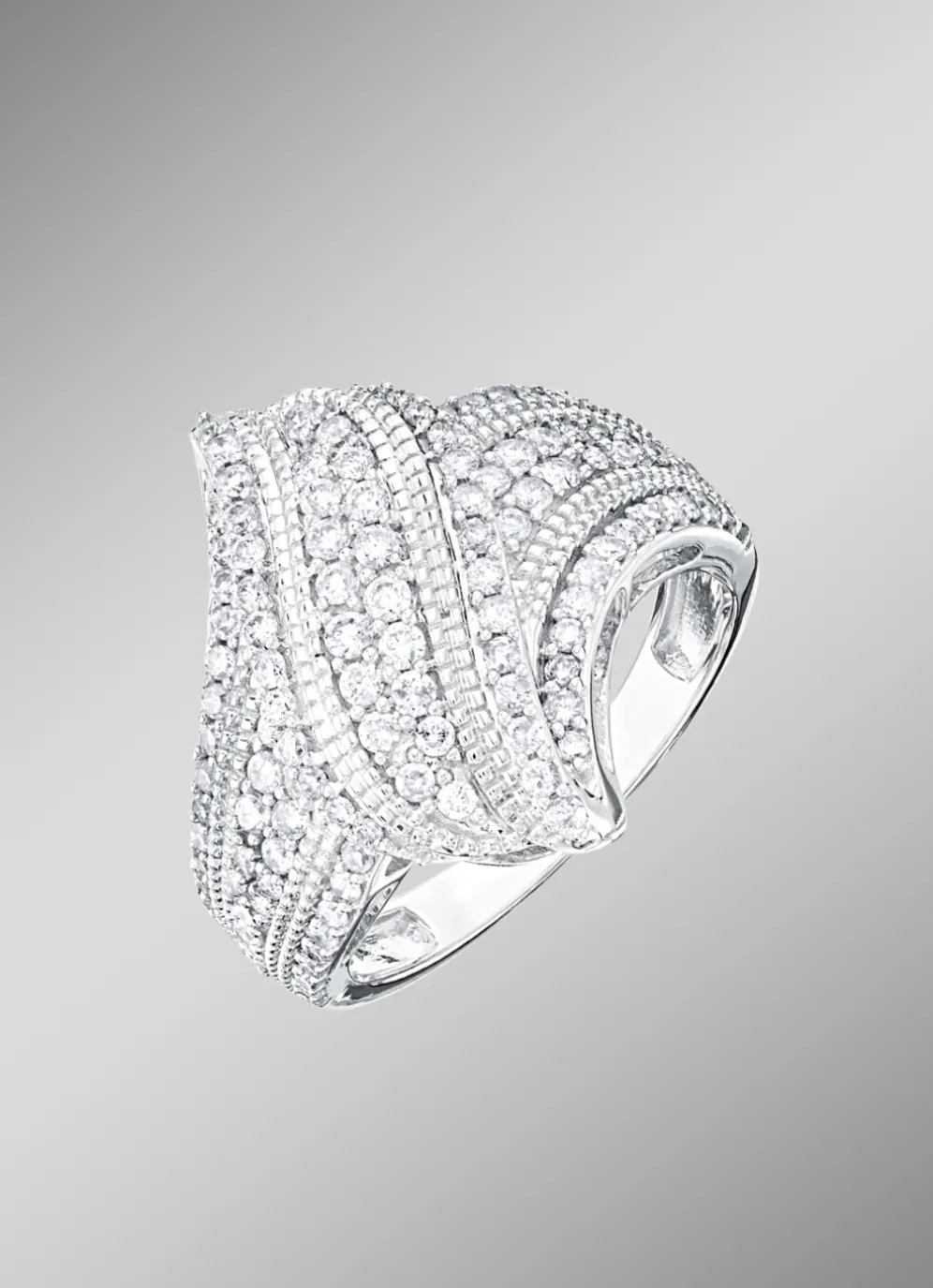 Damenring mit 72 Diamanten und 46 Brillanten