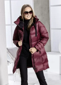 Daunen-Kurzmantel mit fester Kapuze