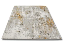 Einfallsreich gestaltete Brücken und Teppiche