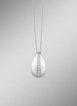 Eleganter Anhänger mit synth. Zirkonia