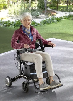 Elektrischer Rollstuhl/Rollator 2-in-1