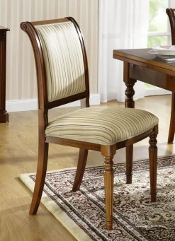 Esszimmermöbel mit Federkern und Schaumstoffpolsterung