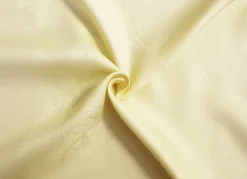 Exquisiter Einzelschal mit edlem Glanz