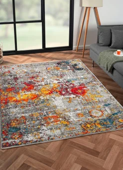 Farbenfrohe Brücken und Teppiche