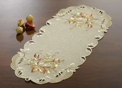 Filigran gearbeitete Tisch- und Raumdekoration