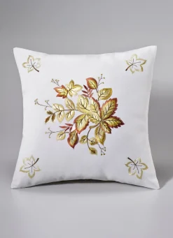 Filigran gearbeitete Tisch- und Raumdekoration