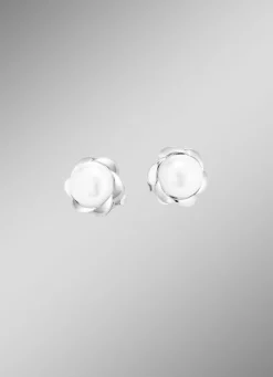 Florale Eleganz – Ohrstecker aus Silber mit Süßwasser-Zuchtperle