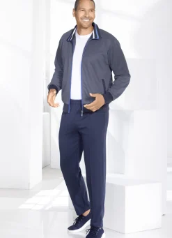 Freizeitanzug mit Biesennaht