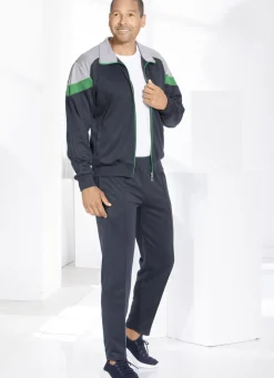 Freizeitanzug mit elastischen Ärmelabschlüssen