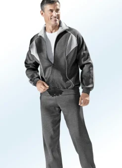 Freizeitanzug mit Seitentaschen