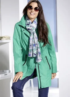 Funktionsjacke mit abnehmbarer Kapuze