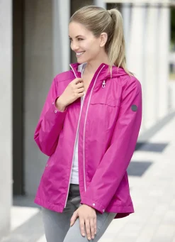 Funktionsjacke mit fester Kapuze