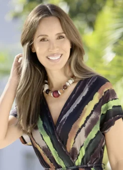 Halskette mit Holzkugeln nach Verlauf