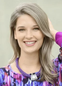 Halskette mit mehrreihigem Textilband