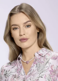 Halskette mit Schmuckperlen und Strassherz