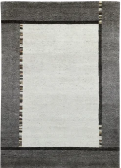 Handgefertigte Brücken und Teppiche