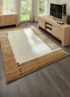 Handgefertigte Brücken und Teppiche