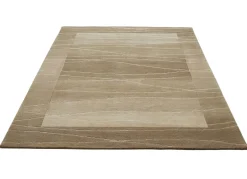 Handgeknüpfte Brücken und Teppiche in Naturfaser-Qualität