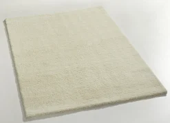 Handgetuftete Brücken und Teppiche mit dichtem Flor