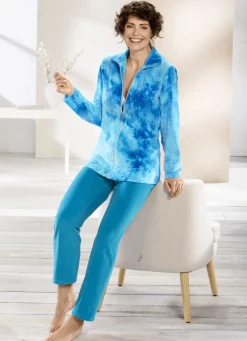 Hausanzug in angesagter Batik-Optik