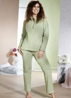 Hausanzug mit Stehkragen