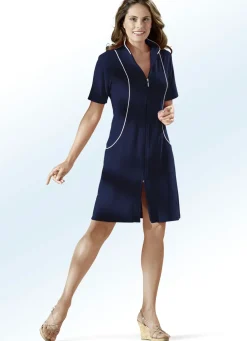 Hauskleid mit dekorativer Kontrastpaspelierung