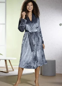 Hausmantel aus Pannesamt