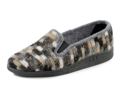 Hausschuh aus gemustertem Textilmaterial