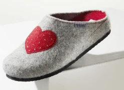 Hausschuh mit Obermaterial aus Wollfilz