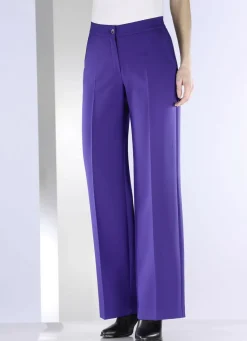 Hose in bequemer Weite